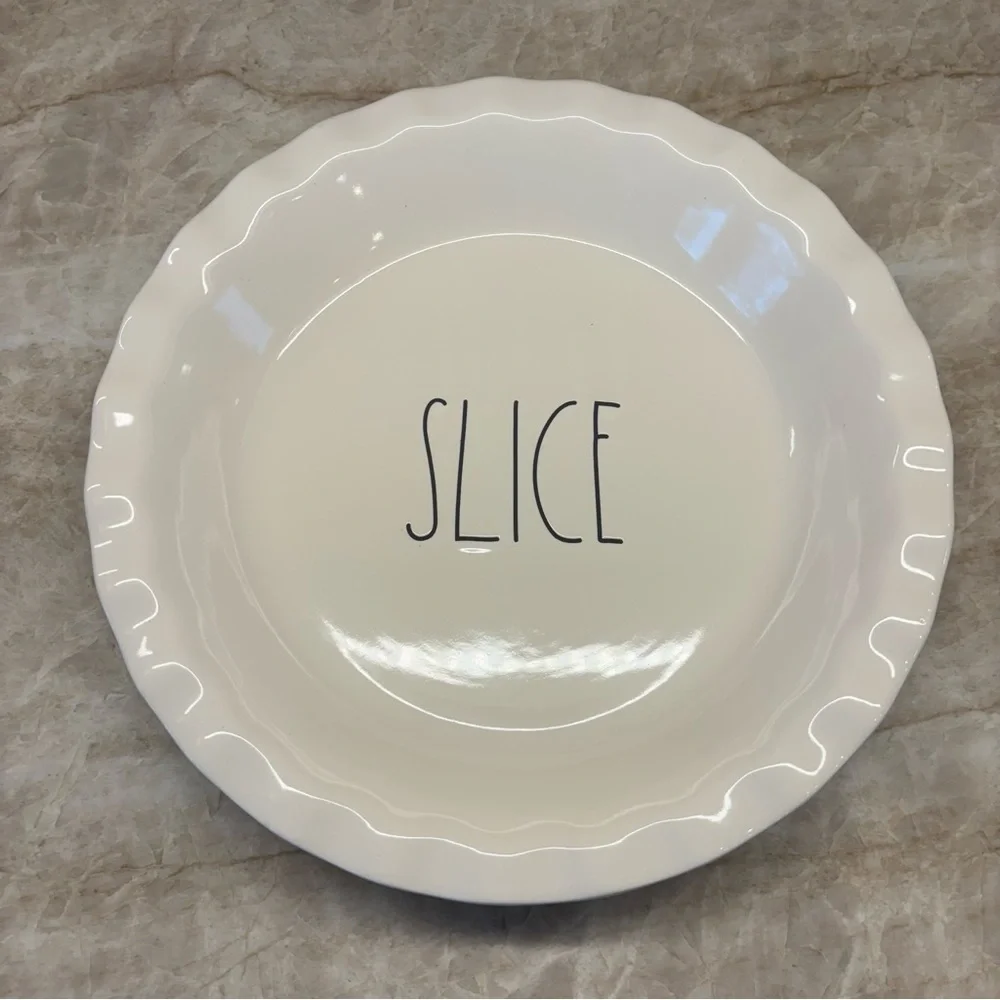 Rae Dunn White Ceramic Pie Dish Slice
